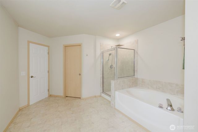 2722 SW Siskin Circle, Port Orchard, WA 98367