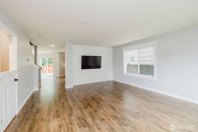2722 SW Siskin Circle, Port Orchard, WA 98367