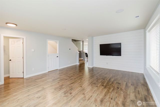 2722 SW Siskin Circle, Port Orchard, WA 98367