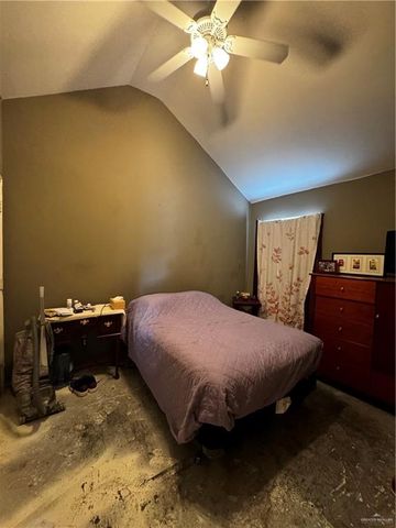 400 W Seminole Avenue, Pharr, TX 78577