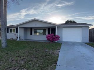3711 BLACKHAWK DRIVE, New Port Richey, FL 34652