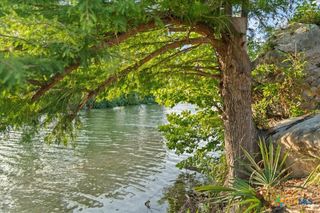 202 Hub Drive, Wimberley, TX 78676