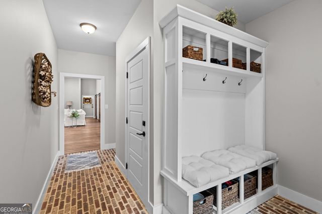 306 Old Windmill Road, Perry, GA 31069