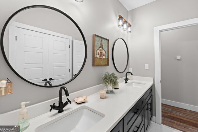 306 Old Windmill Road, Perry, GA 31069