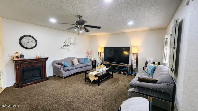 7425 W JENAN Drive, Peoria, AZ 85345