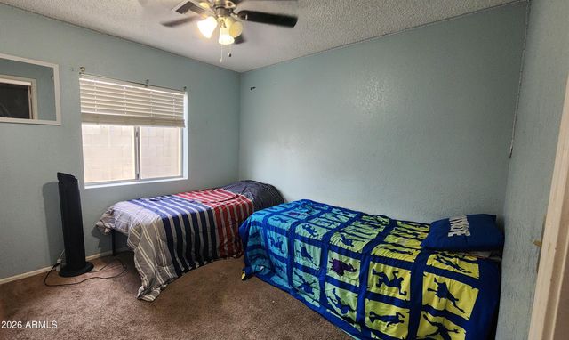 7425 W JENAN Drive, Peoria, AZ 85345