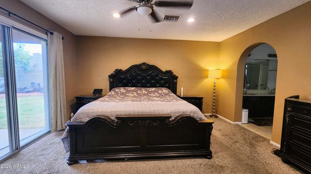 7425 W JENAN Drive, Peoria, AZ 85345