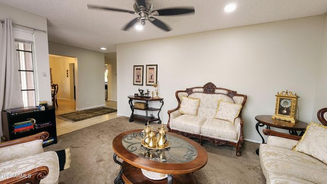 7425 W JENAN Drive, Peoria, AZ 85345