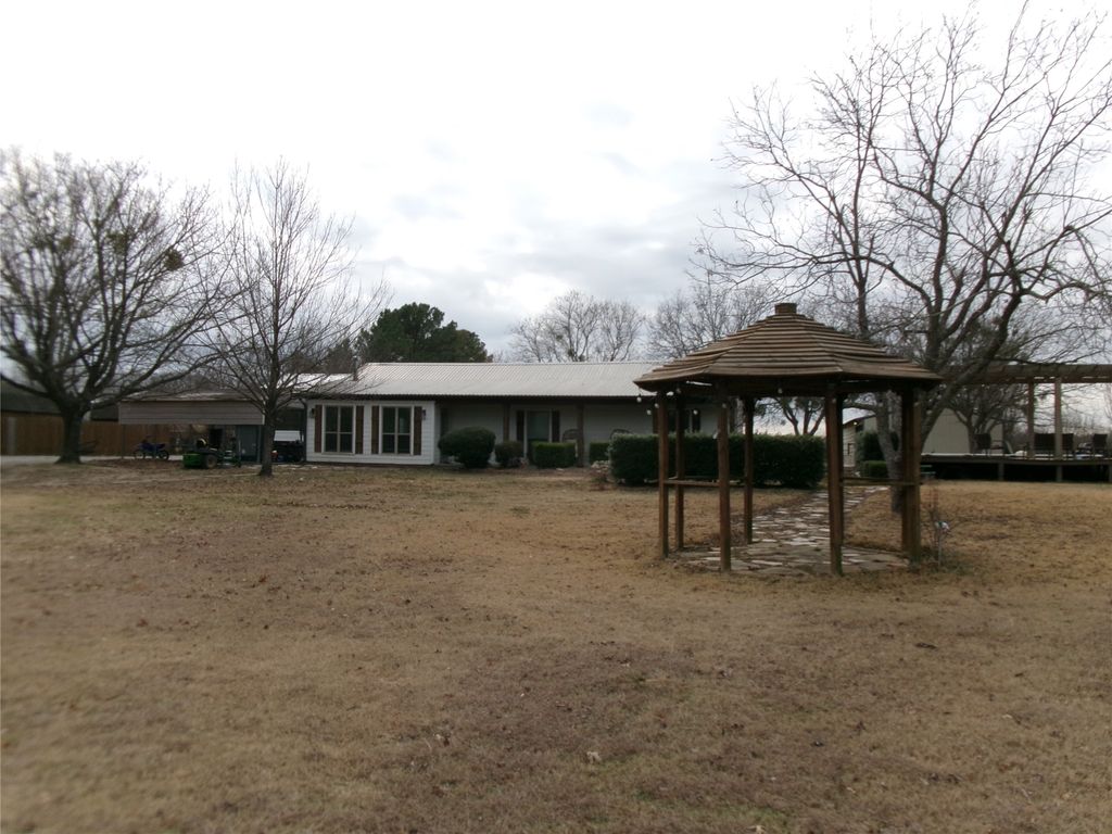 8992 County Road 2584, Royse City, TX 75189