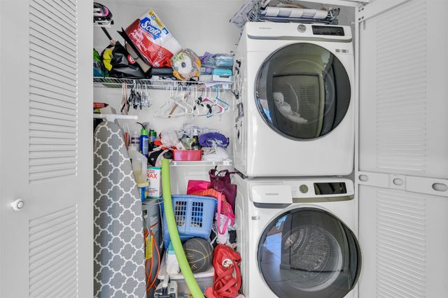 6693 Via Regina 6693, Boca Raton, FL 33433