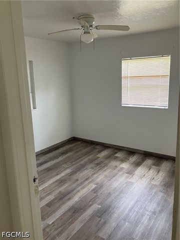 1712 Pacific AVE 1714, North Fort Myers, FL 33903