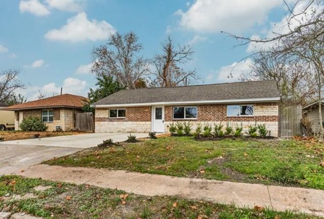 3031 Sunnydale Drive, Houston, TX 77051