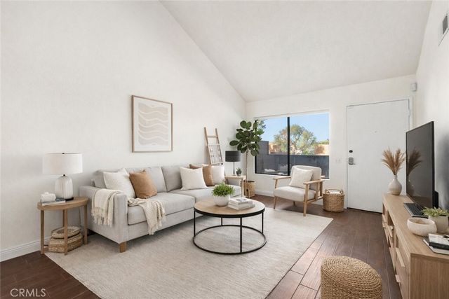 1955 W Clipper, Anaheim, CA 92801