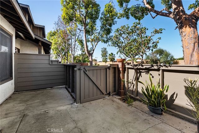 1955 W Clipper, Anaheim, CA 92801