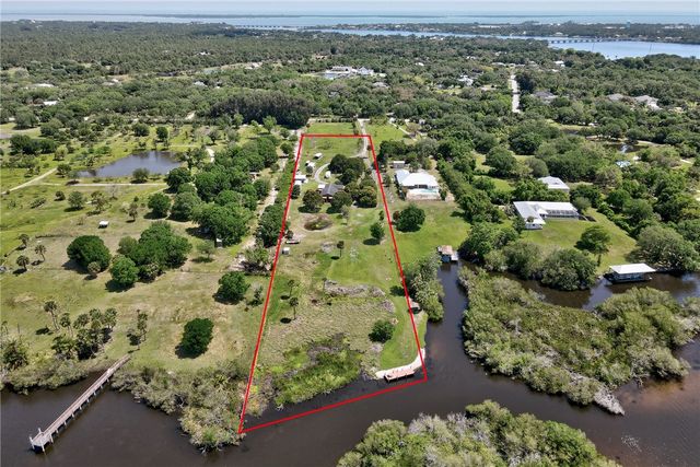 9556 Fleming Grant Road, Micco, FL 32976