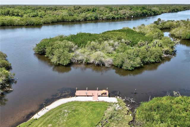 9556 Fleming Grant Road, Micco, FL 32976