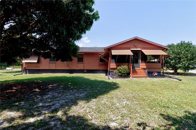 9556 Fleming Grant Road, Micco, FL 32976