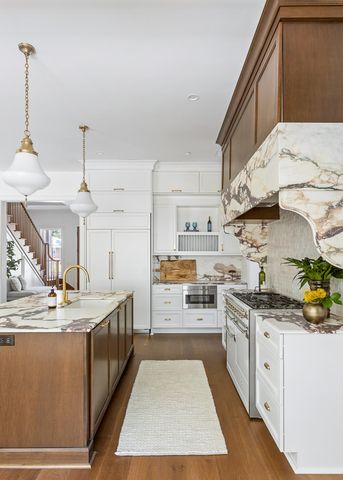 747 Hill Street, Mount Pleasant, SC 29464