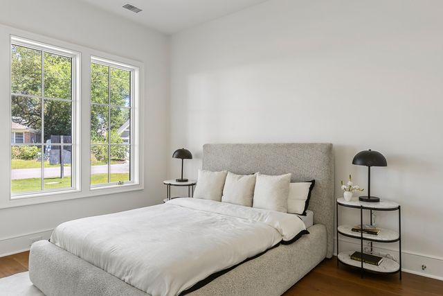 747 Hill Street, Mount Pleasant, SC 29464