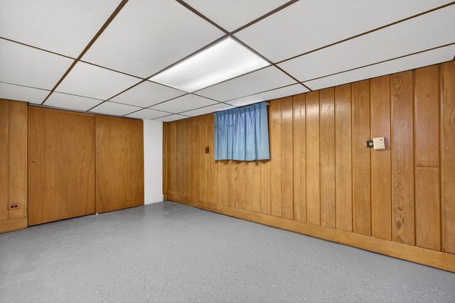 6010 W School Street, Chicago, IL 60634