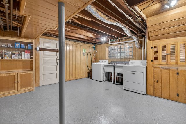 6010 W School Street, Chicago, IL 60634