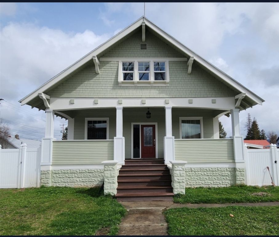 118 E Lincoln Boulevard, Libby, MT 59923 photo 2