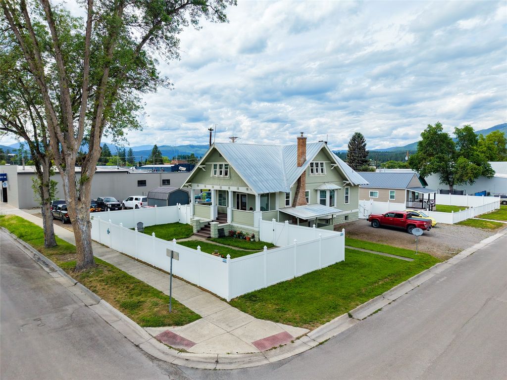 118 E Lincoln Boulevard, Libby, MT 59923 photo 4