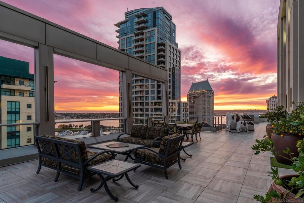 645 Front St 2204, San Diego, CA 92101 — exterior