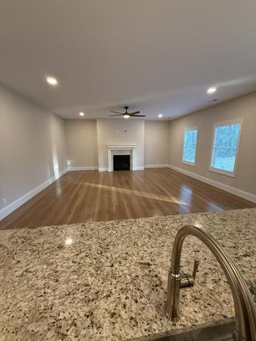 1168 N Franklin Ave, Cookeville, TN 38501