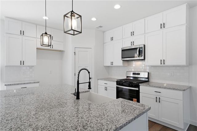 91 Smith And Wesson Way, Jasper, GA 30143