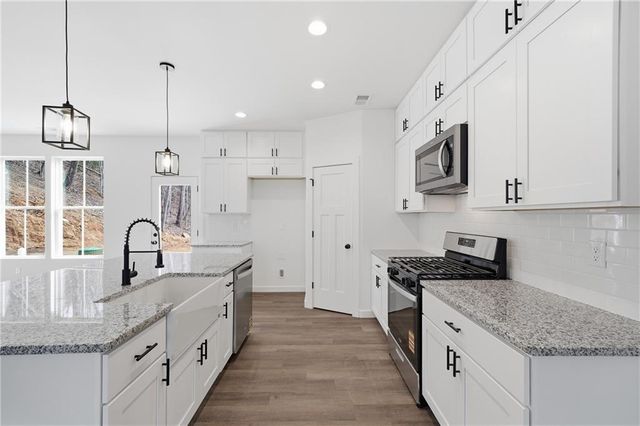 91 Smith And Wesson Way, Jasper, GA 30143