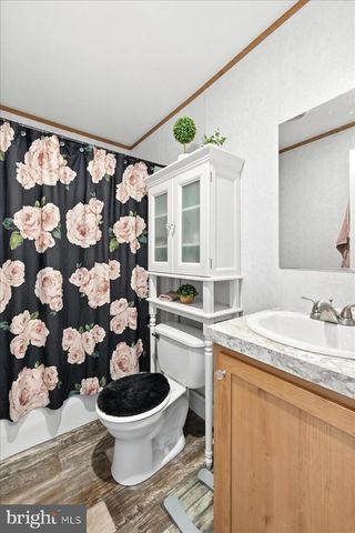 150 PAWNEE AVE, Dover, PA 17315