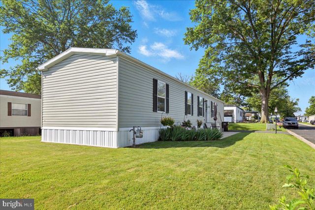 150 PAWNEE AVE, Dover, PA 17315