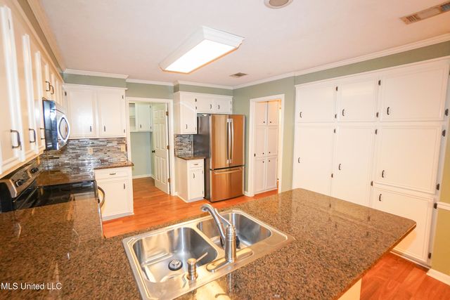 325 Mockingbird Lane, Madison, MS 39110