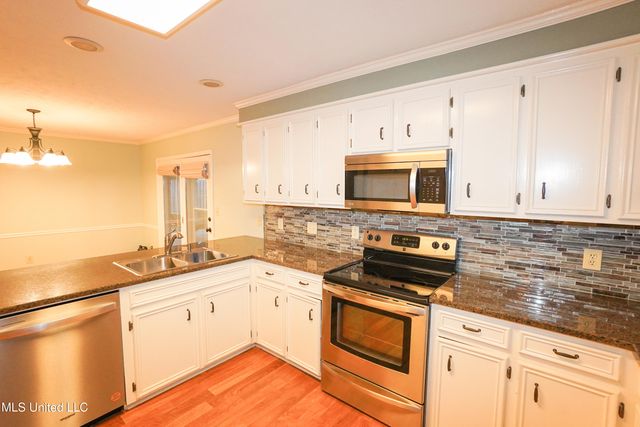 325 Mockingbird Lane, Madison, MS 39110