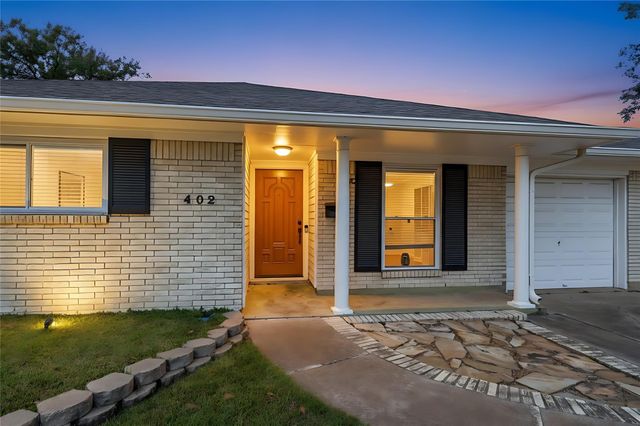 402 Fintona Way, Houston, TX 77015