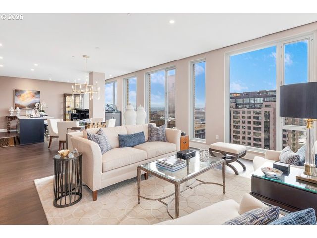 937 Nw GLISAN St 1431, Portland, OR 97209