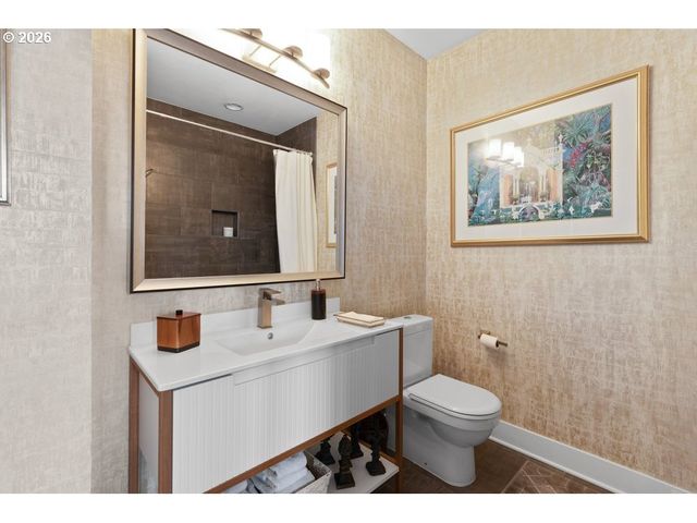 937 Nw GLISAN St 1431, Portland, OR 97209