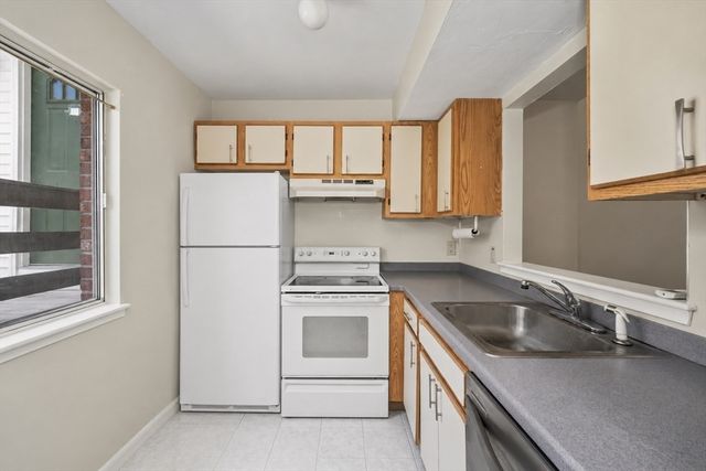 235 Lake St D, Weymouth, MA 02189