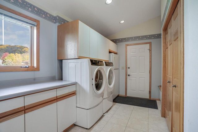 2808 Aster PLACE, Onalaska, WI 54650