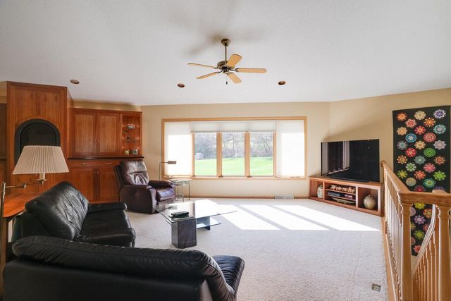 2808 Aster PLACE, Onalaska, WI 54650
