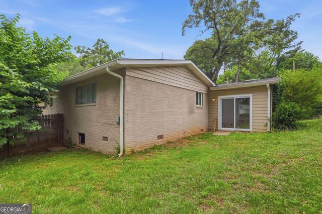 3840 Emerald North Drive, Decatur, GA 30035