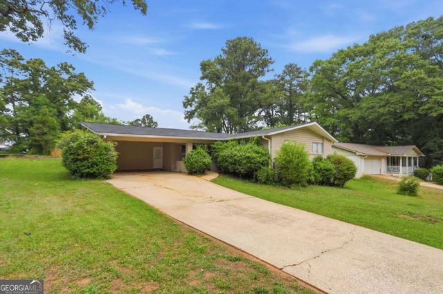 3840 Emerald North Drive, Decatur, GA 30035