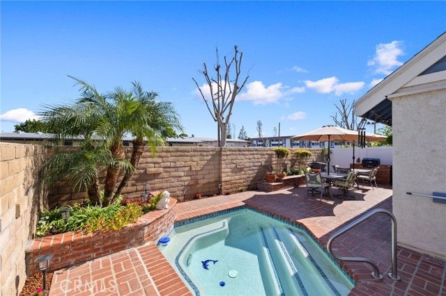 800 W Grondahl Street J, Covina, CA 91722