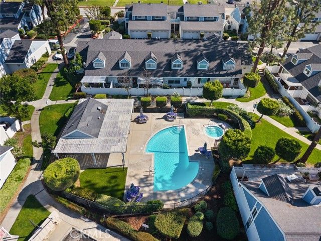 800 W Grondahl Street J, Covina, CA 91722