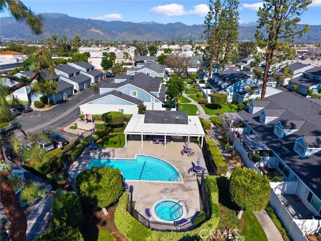 800 W Grondahl Street J, Covina, CA 91722