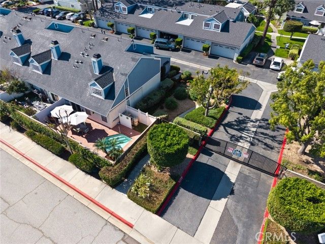 800 W Grondahl Street J, Covina, CA 91722