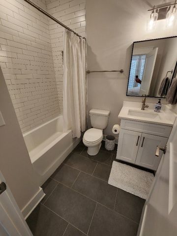 530 Edwin St Unit 22, Nashville, TN 37207