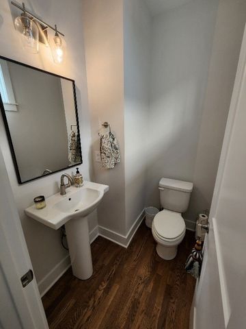 530 Edwin St Unit 22, Nashville, TN 37207