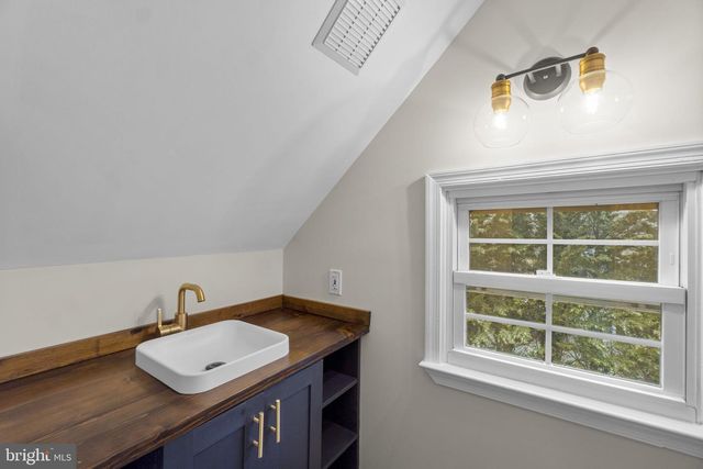 4311 BUTLER RD, Glyndon, MD 21071